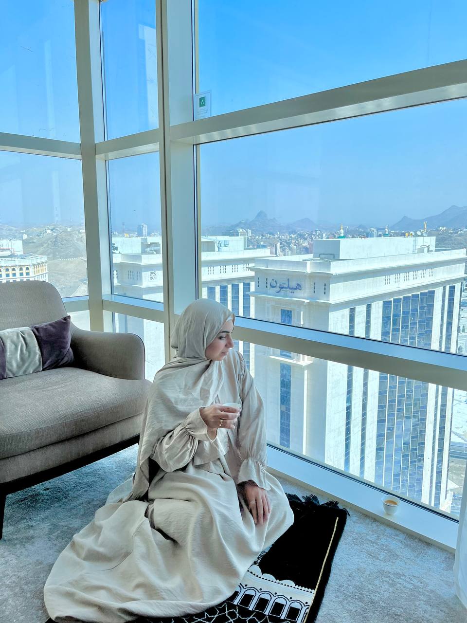 Isdal Set – Abaya, Scarf & Bag