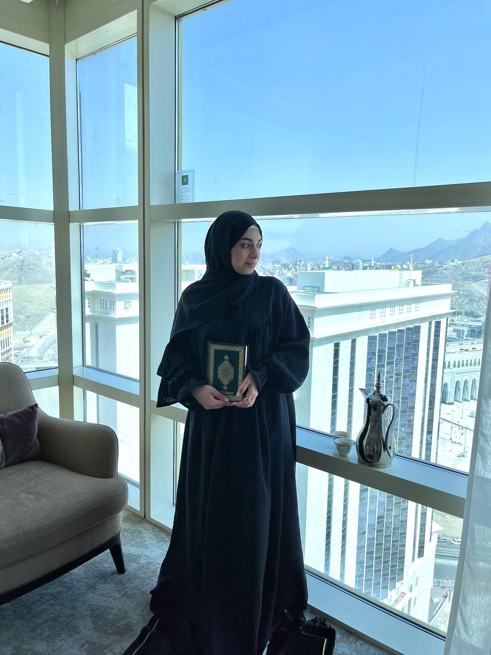 Isdal Set – Abaya, Scarf & Bag